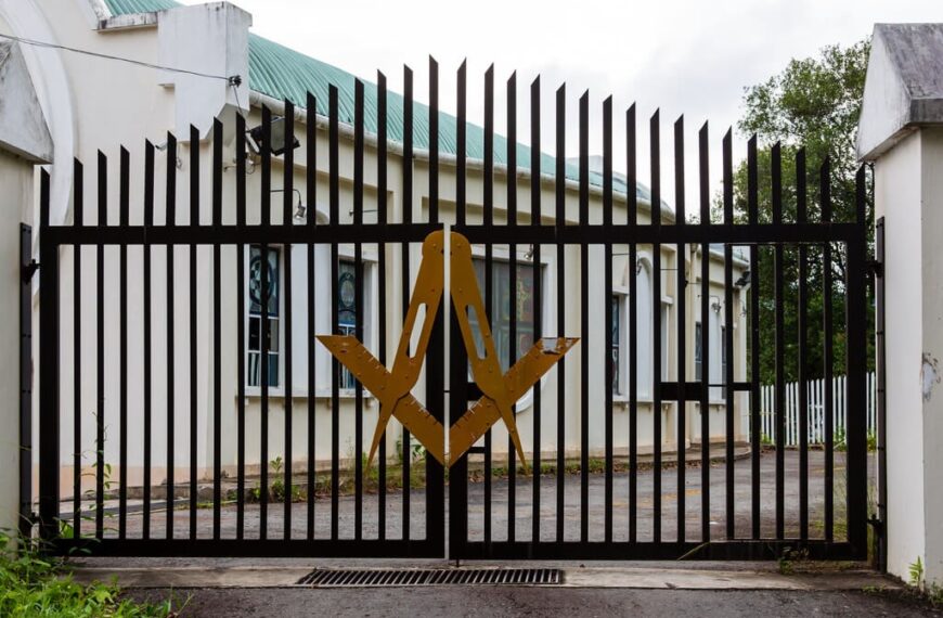 How Does A Freemason Zodiac Sign Work