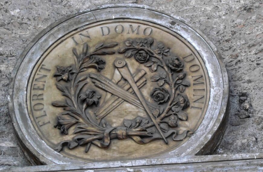 Which Hand Do Masons Wear Rings