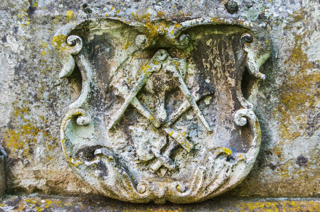 masonic m